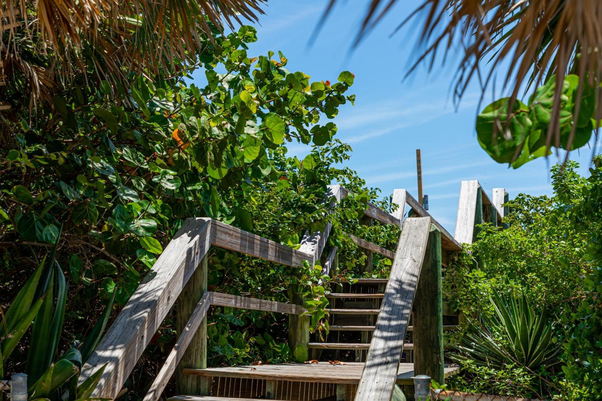 Beachside Hotel And Suites Cocoa Beach Luaran gambar